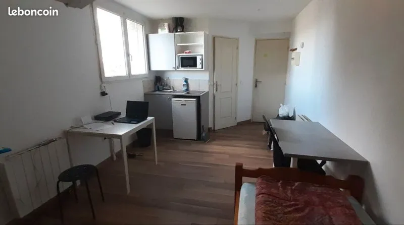 Photo 1
