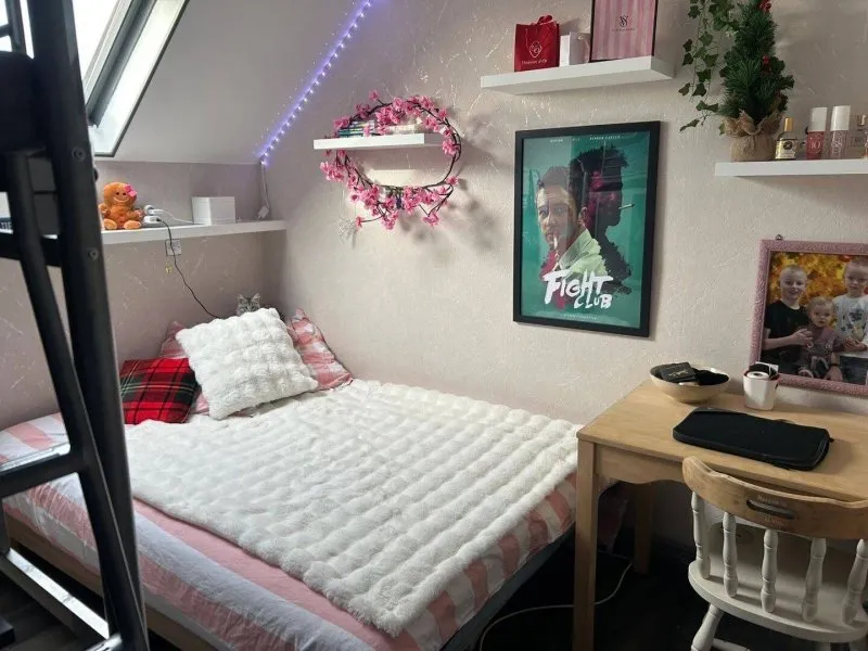 Photo 8