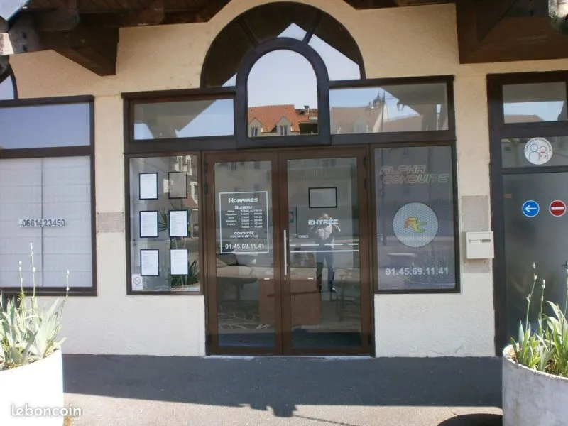Photo 1