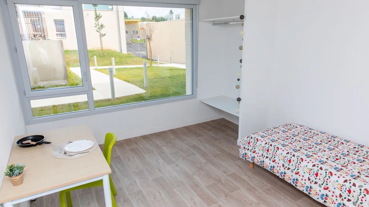 Photo 2