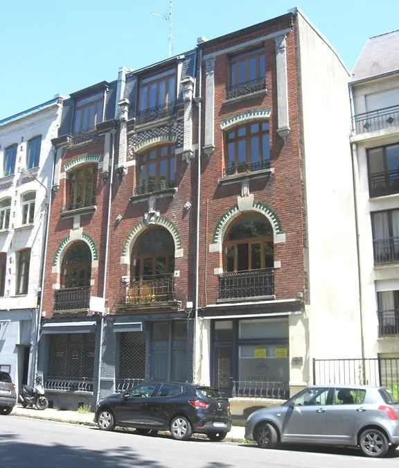 Photo 1