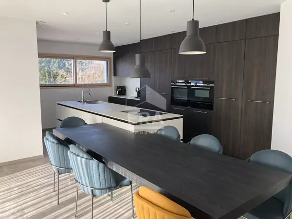 Maison 7 pièces 154 m²