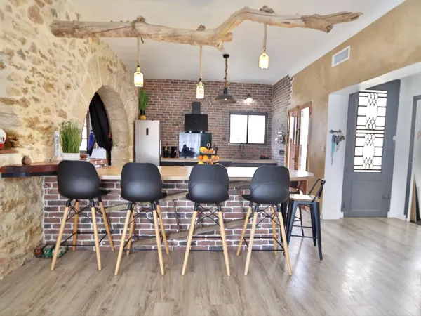 Maison 7 pièces 218 m²