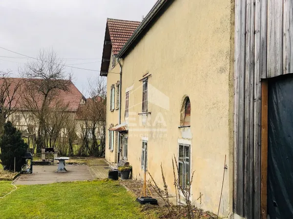 Maison 8 pièces 198 m²
