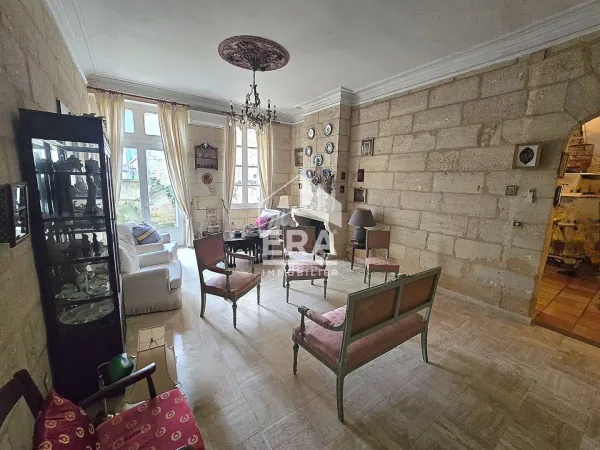Maison 12 pièces 362 m²