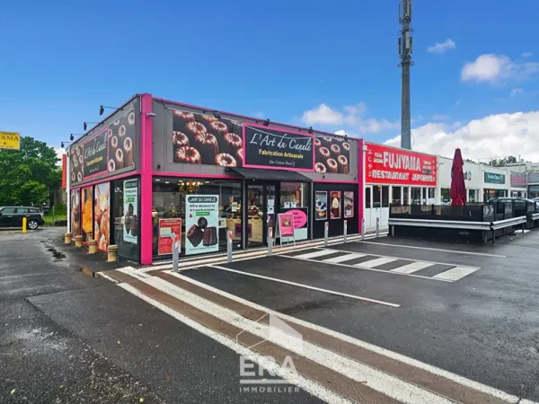 Local commercial 2 pièces 150 m²