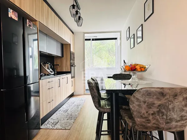 Appartement 4 pièces 83 m²