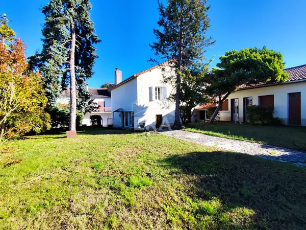 Maison 8 pièces 188 m²