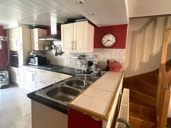 Maison 4 pièces 140 m²