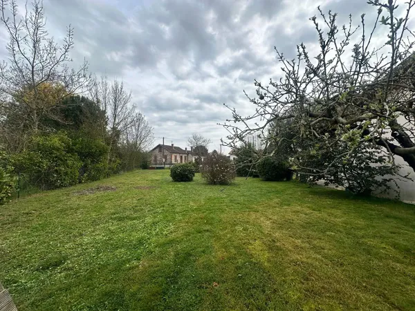 Terrain 440 m²