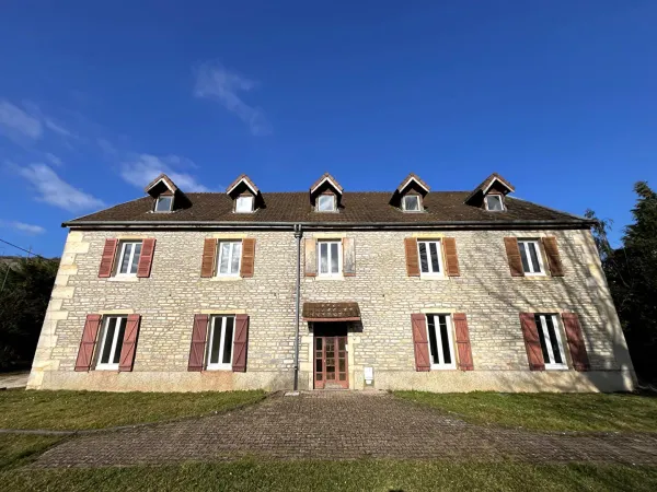 Maison 19 pièces 443 m²