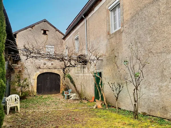 Maison 12 pièces 163 m²