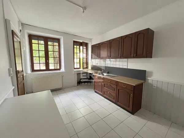 Maison 11 pièces 194 m²