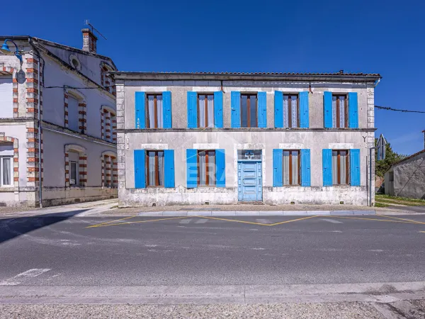 Maison 8 pièces 203 m²