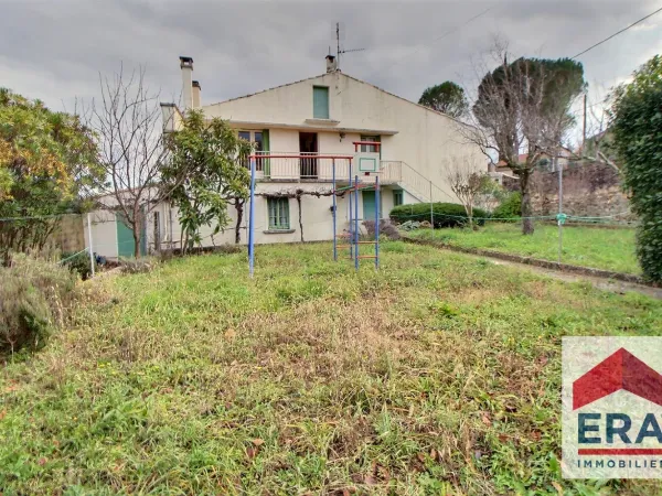 Maison 7 pièces 205 m²