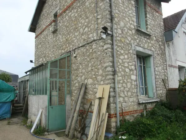Terrain 300 m²