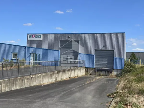 Local commercial 346 m²