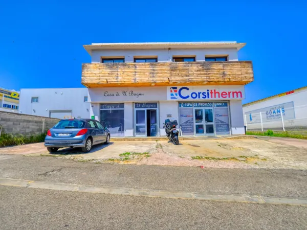 Local commercial 12 pièces 504 m²
