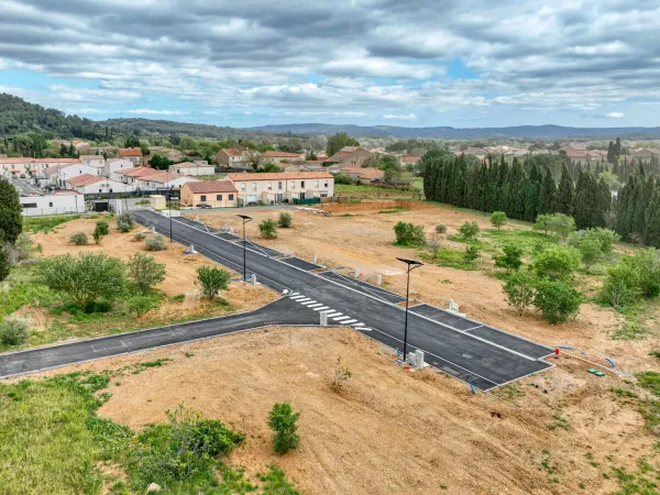 Terrain 584 m²