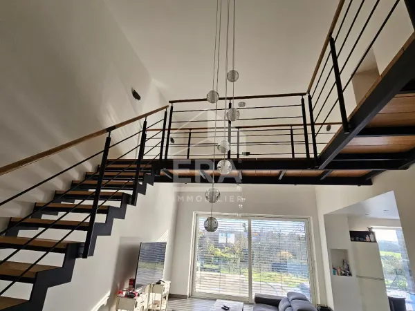 Maison 5 pièces 157 m²