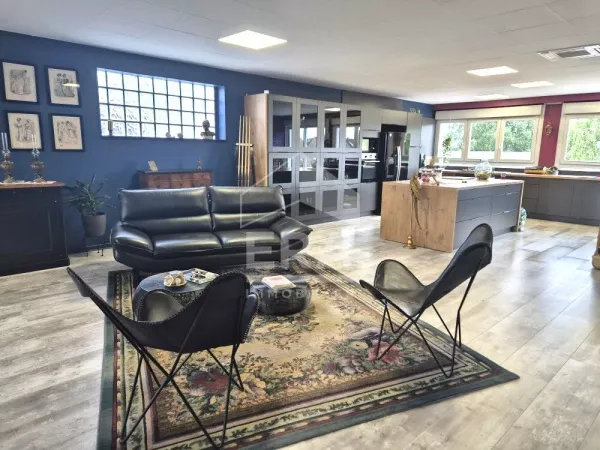 Maison 5 pièces 297 m²