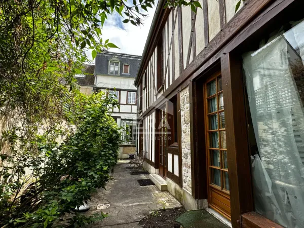 Local d'activité 254 m²
