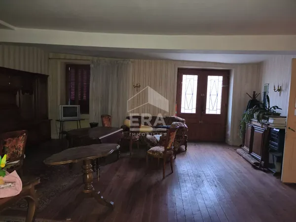 Maison 12 pièces 228 m²