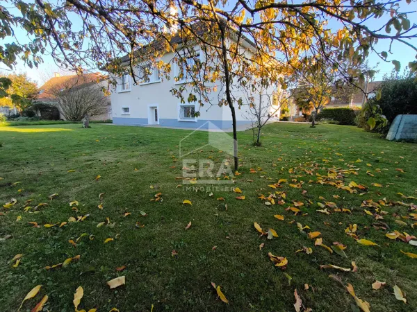 Maison 7 pièces 120 m²