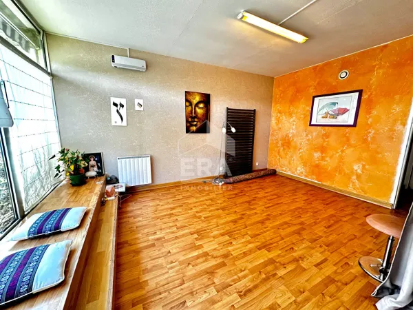 Local commercial 2 pièces 50 m²