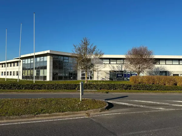Bureaux 177 m²