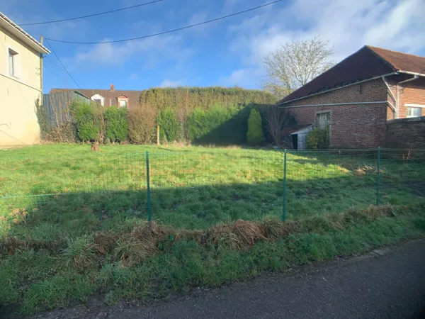 Terrain 269 m²