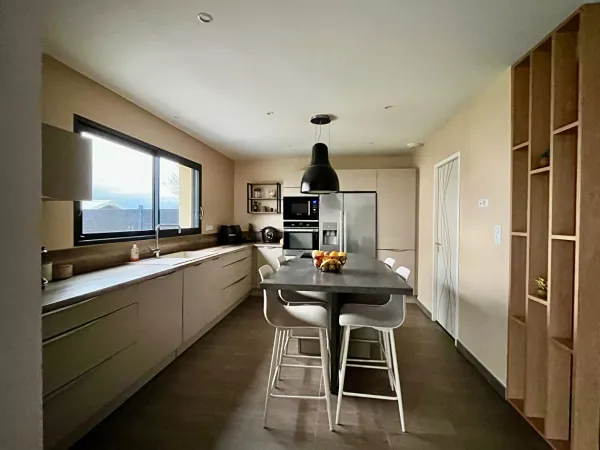 Maison 7 pièces 165 m²
