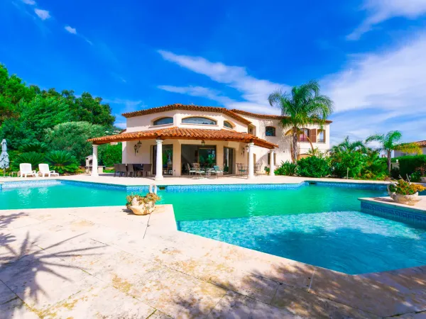 Maison 7 pièces 265 m²