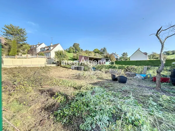 TERRAIN PLAT DE 391 M²