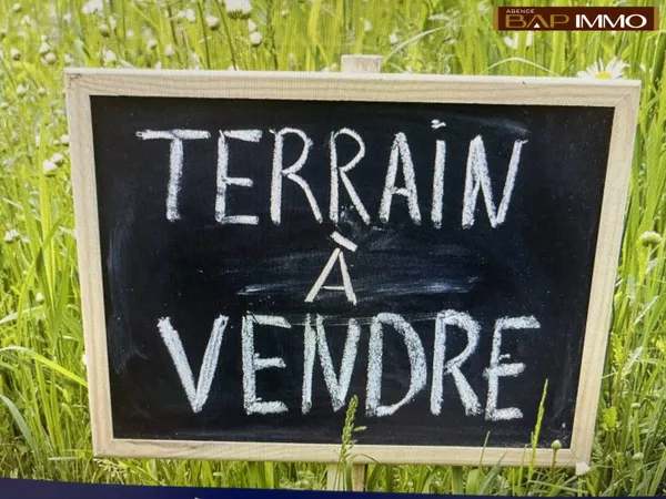 Terrain 2824 m²