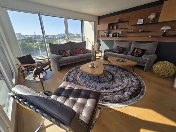 Appartement 4 pièces 138 m²