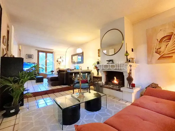 Maison 6 pièces 131 m² 