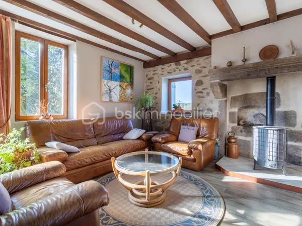 Maison 6 pièces 151 m² 