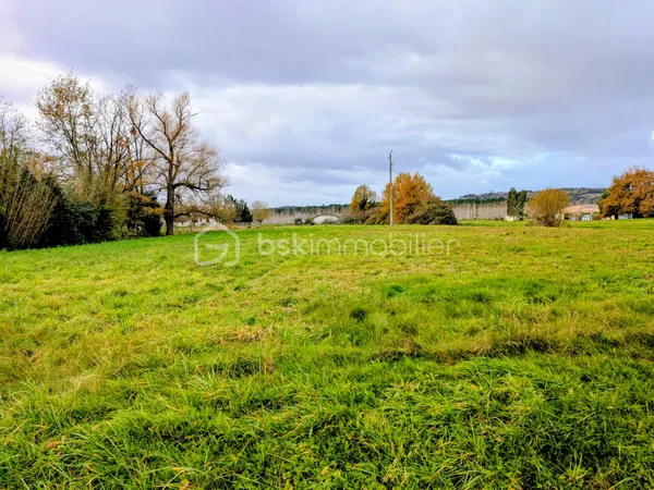 Terrain 1700 m² 