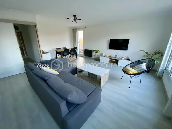 Appartement 4 pièces 77 m² 
