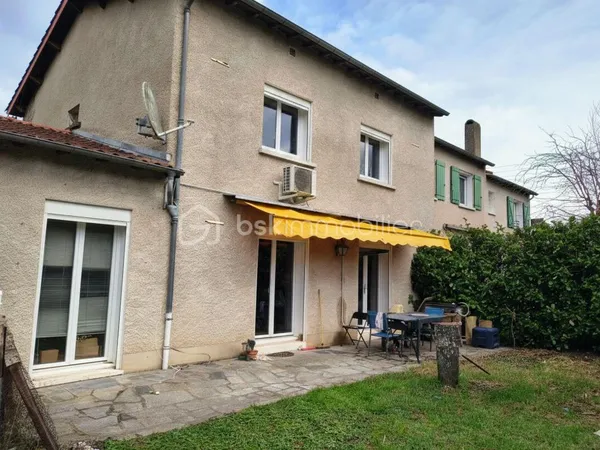 Maison 6 pièces 142 m² 