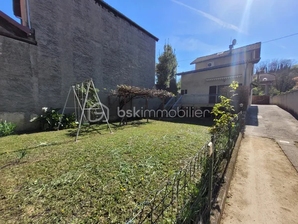 Maison 4 pièces 111 m² 