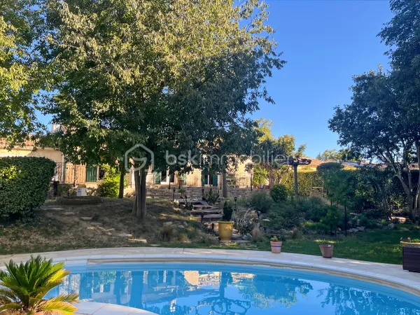 Maison 5 pièces 111 m² 