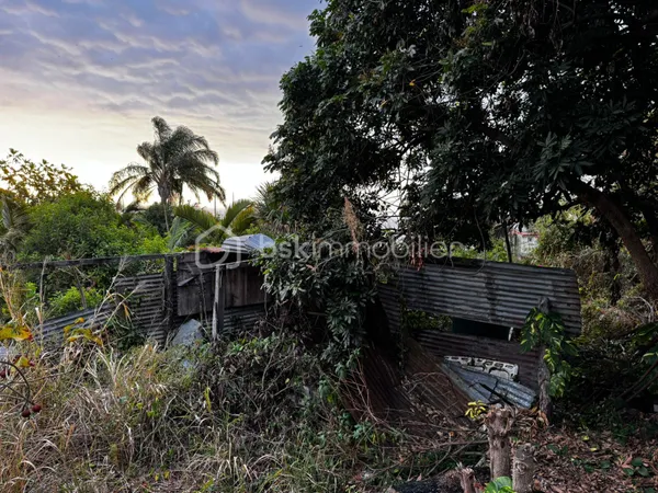 Terrain 1018 m² 