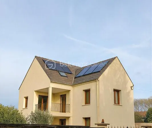 Maison 6 pièces 139 m² 