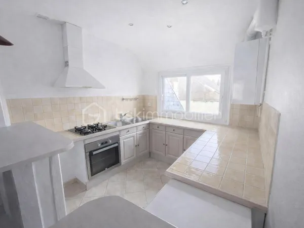 Appartement 4 pièces 63 m² 