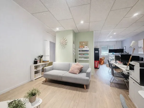 Local professionnel 2 pièces 45 m²