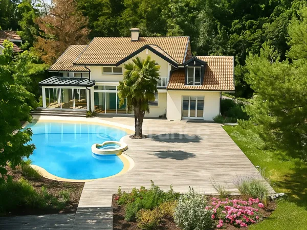 Propriété 8 pièces 322 m²