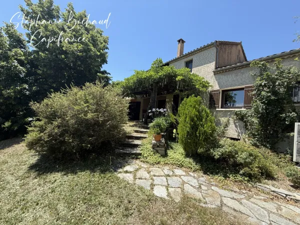Maison 7 pièces 206 m²