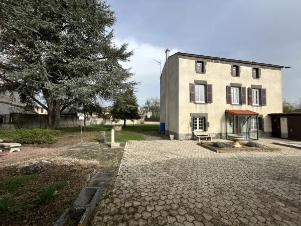 SAINT BEAUZIRE Targnat Maison 105 m2